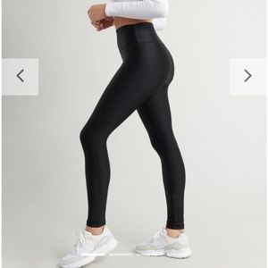 Garage high rise shiny leggings